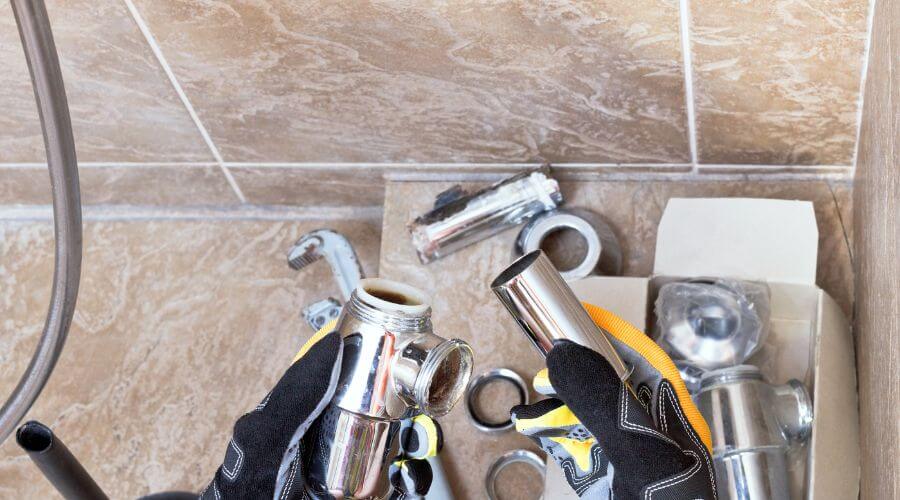 Professional gutter cleaning in Salineville, OH